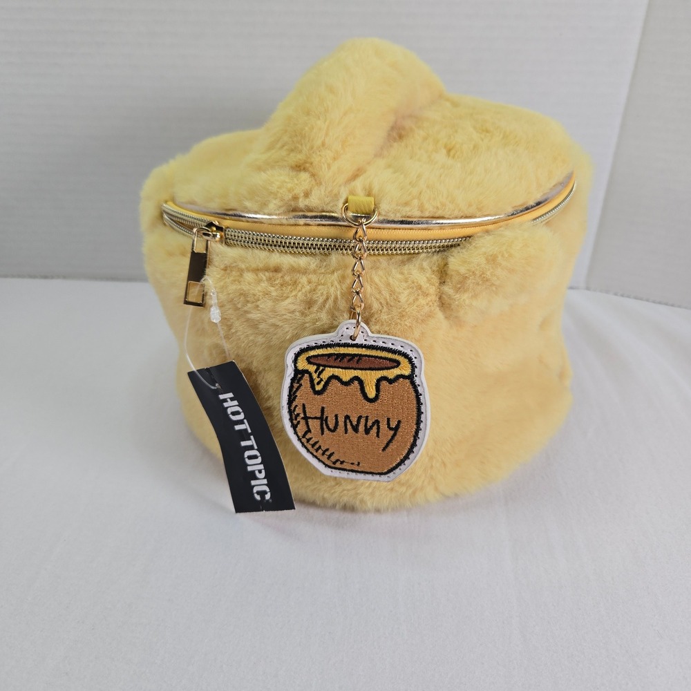 Disney Winnie The Pooh Hunny Pot Plush Fuzzy Round Makeup Case Bag Hot Topic NWT - Picture 2 of 9